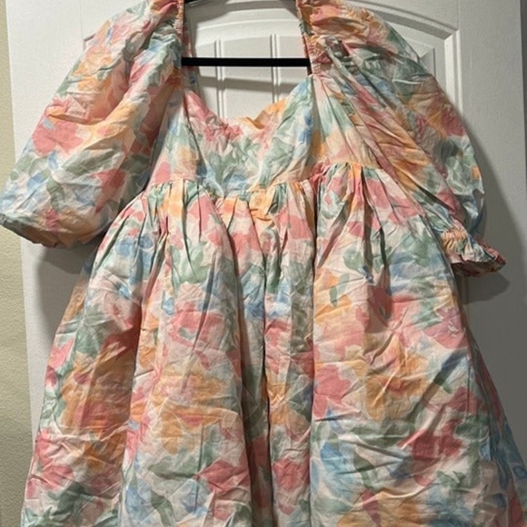 NWT Selkie Free People Cottage Puff Dress Grapefruit Floral Size Medium - Picture 2 of 6